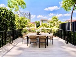 Shrewsbury Road (D11), Terrace #587563481